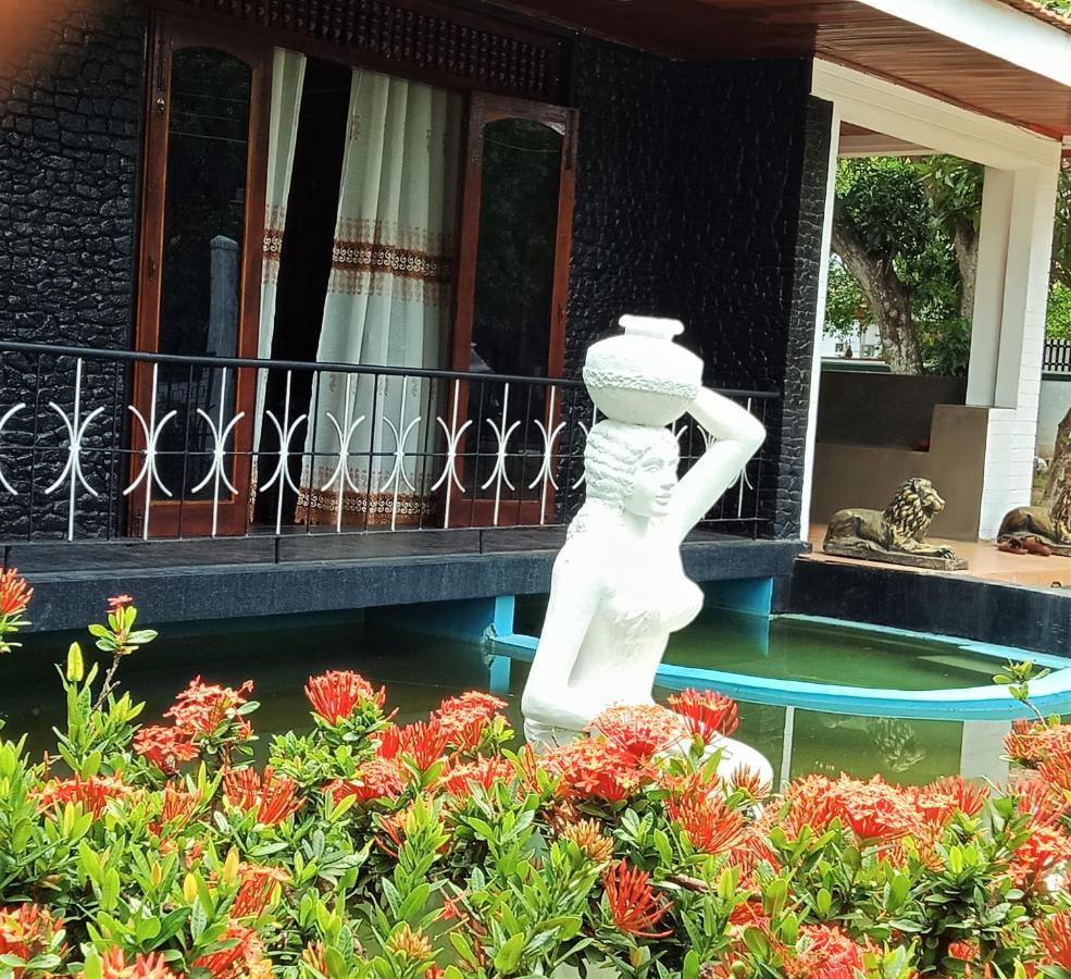 Apartamento Sobaya Anuradhapura Exterior foto