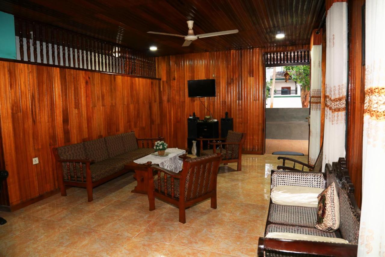 Apartamento Sobaya Anuradhapura Exterior foto